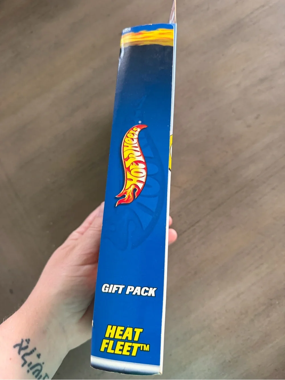 Vintage 2000 Hot Wheels Heat Fleet 5-Pack Gift Pack Factory Sealed Mattel